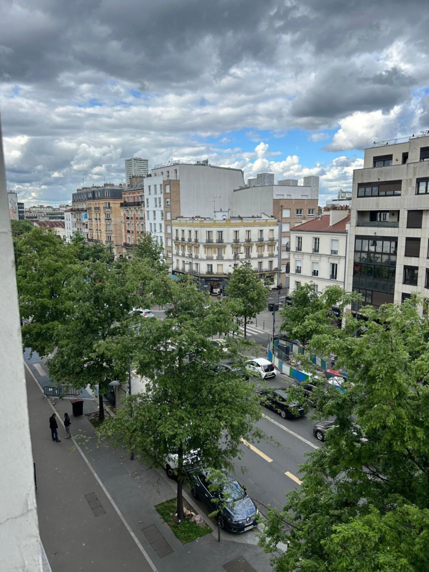 Studio Tres Lumineux Et Equipee En Pleine Avenue ! Le Kremlin-Bicêtre Exteriör bild